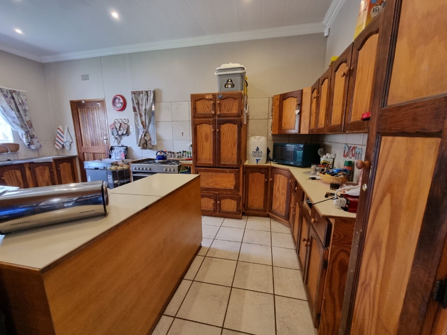 5 Bedroom Property for Sale in Morelig Free State